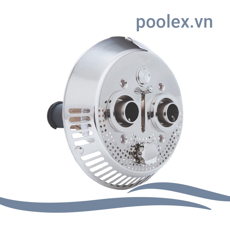 Hai vòi phun mạnh mẽ của hệ thống Taifun Duo cho bể bơi