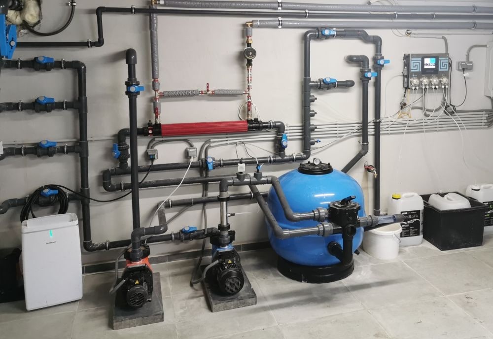 thi công bể bơi kinh doanh